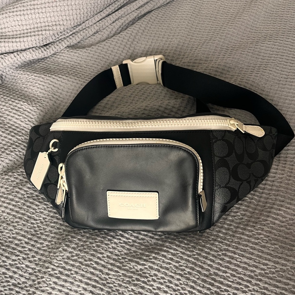 BRAND NEW Coach Belt Bag 35 - Picture 4 of 14